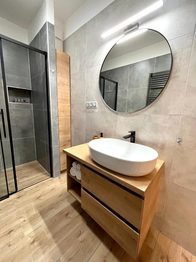 Apartman Elen Нове-Место-над-Метуйи Экстерьер фото